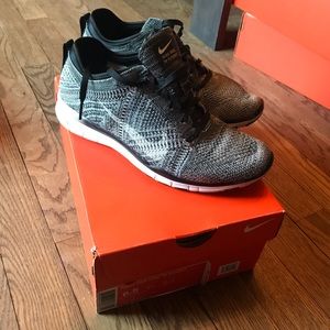 Nike Free TR Flyknit